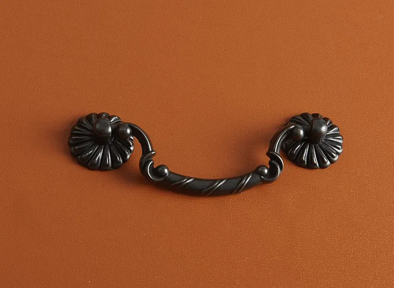 2 قطعة مضمد معدني عتيق يسحب مق - مراجعة Furniture Hardware Drop Pulls وسعره